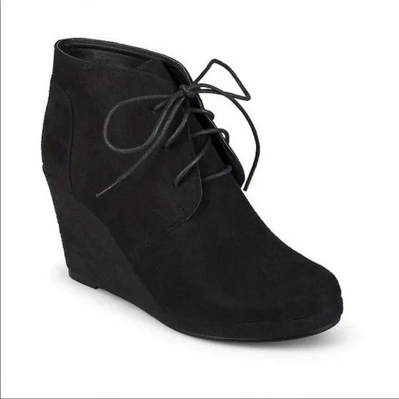 NEW Merona Black Lace-Up Ankle Vegan Suede Wedge Boots - Picture 1 of 6